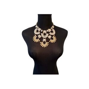 Mark by Avon Necklace